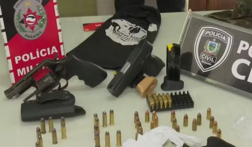 Polícia prende três pessoas e apreende armas durante operação em Santa Rita, na Grande João Pessoa