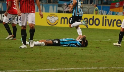 Grêmio joga mal, é surpreendido pelo Huachipato e segue sem pontuar na Libertadores