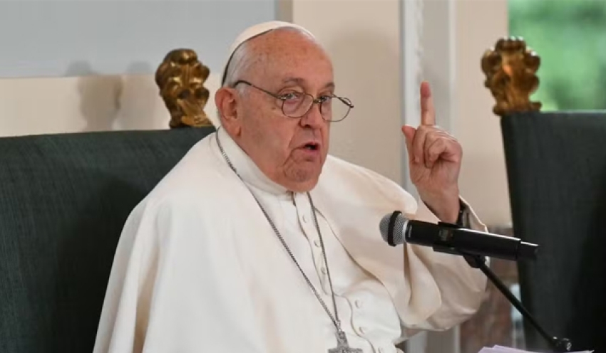 Papa Francisco diz que Igreja deve 'ter vergonha e pedir perdão' por casos de abuso sexual contra menores