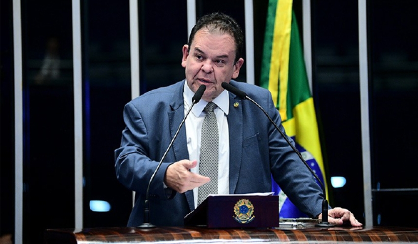 André Amaral se despede do Senado