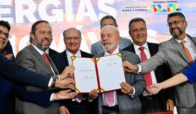 Lula assina medida provisória que prevê redução de 3,5% na tarifa de energia