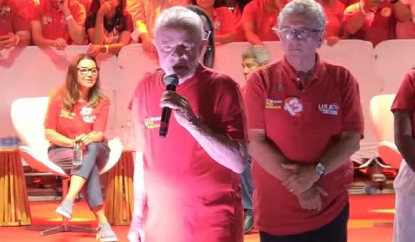 Em evento de campanha na Bahia, Lula diz que 'ninguém foi mais de esquerda do que Jesus Cristo'