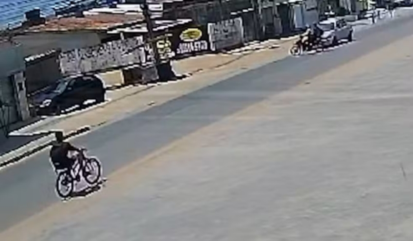 Dois adolescentes e uma criança ficam feridos em acidente entre moto e carro na Paraíba