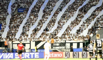 Santos fica no zero com Ceará e aumenta crise no Brasileirão