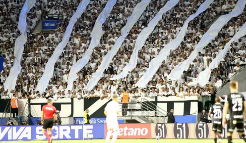 Santos fica no zero com Ceará e aumenta crise no Brasileirão