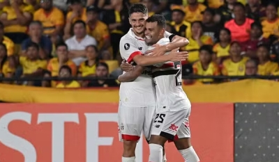 São Paulo vence na estreia de Zubeldía e dá passo importante por classificação na Libertadores