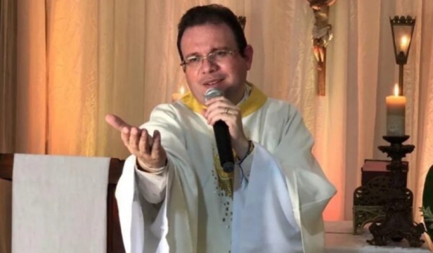 Padre Fabrício Timóteo deixa a Paraíba e será transferido para igreja em Arco Verde, Pernambuco