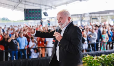 Lula afirma que Brasil voltará a vender 3,8 milhões de carros por ano
