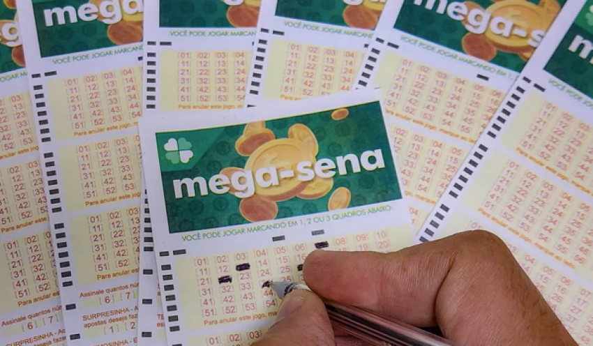 Mega-Sena acumula e prêmio sobe para R$ 14,5 milhões