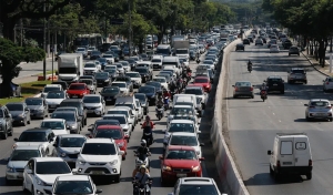 Mais de 30 carros têm preço até R$ 120 mil e podem ficar mais baratos com medidas do governo; veja lista