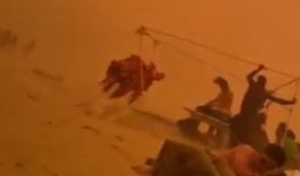 Tempestade de areia atinge o Irã e 733 pessoas vão parar no hospital