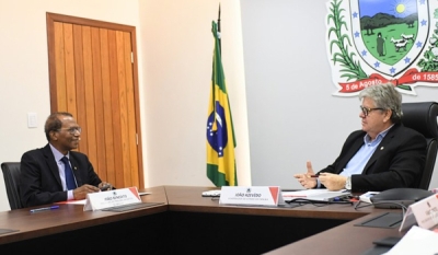 Governador recebe presidente do TJPB e trata de Encontro que irá reunir presidentes de Tribunais de Justiça de todo o país