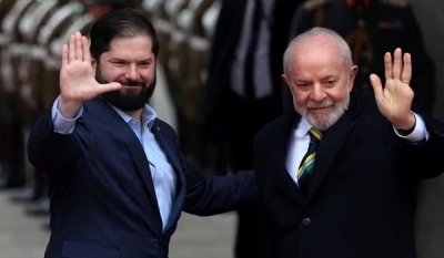 No Chile, Lula pede transparência e respeito à soberania popular na eleição da Venezuela; Boric opta por não comentar o caso