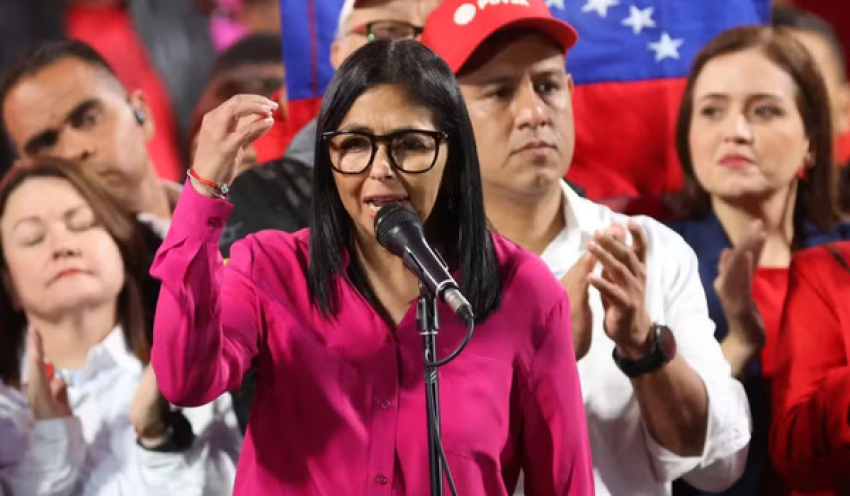 Venezuela anuncia plano de 'fortalecimento da democracia'