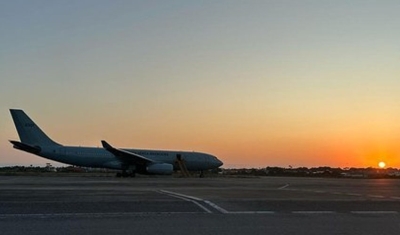 Avião da Força Aérea que vai resgatar brasileiros em Israel chega à Itália