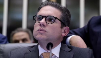 Após derrota unânime na Primeira Turma, Motta tenta distensionar relação com STF