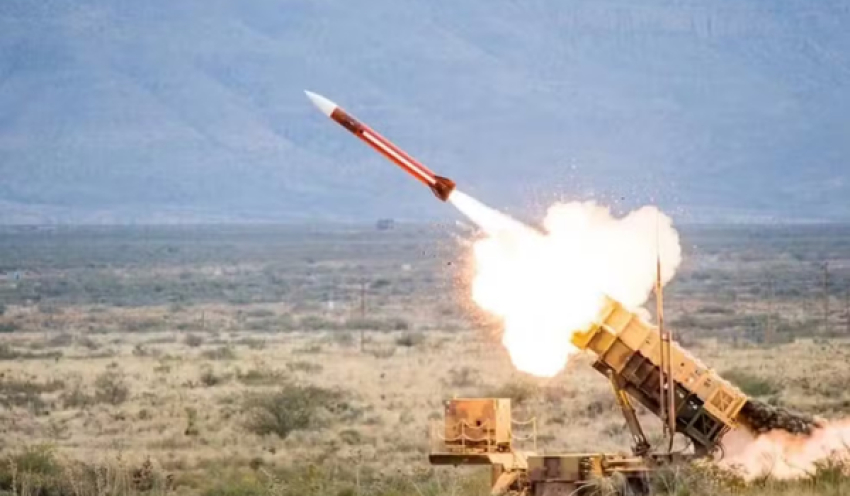 Irã acusa EUA de bombardear seu território; Trump promete responder 'ataque surpresa' iraniano