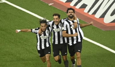 Diego Costa faz dois, e o Botafogo vence o Bahia no Nilton Santos