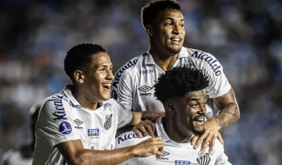 Santos vence Blooming com gol nos acréscimos em estreia na Sul-Americana