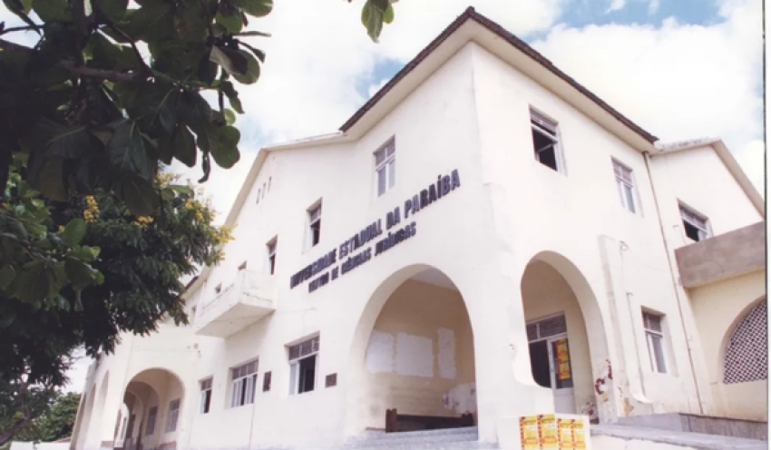 UEPB abre 300 vagas para curso gratuito de preparação para o Enem 2026