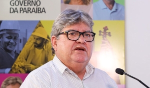 João Azevedo anuncia instalação de montadora de motos elétricas e Centro de Distribuição de ar-condicionado em Campina Grande