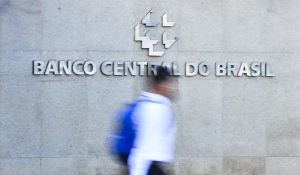 Mercado financeiro prevê inflação de 4,22% para 2024