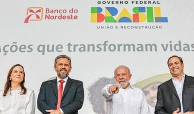 Lula diz que taxa de juros ainda está alta e critica presidente do Banco Central