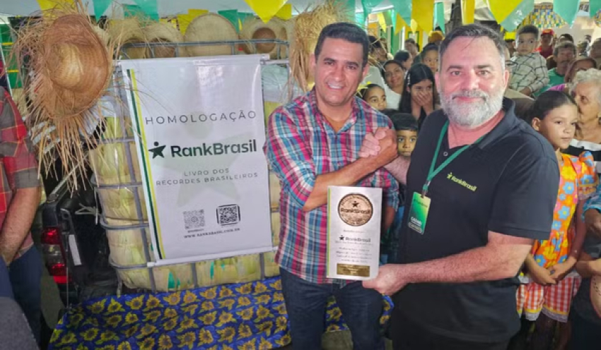 Caaporã, na Paraíba, bate recorde de maior pamonha do Brasil com mais de uma tonelada