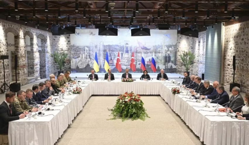 Após ataques inéditos, Ucrânia e Rússia fazem nova rodada de negociações por fim da guerra