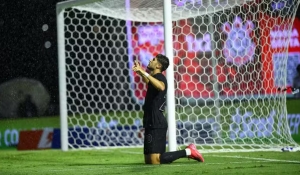 Corinthians estreia no Paulistão com time reserva e, de virada, vence o Bragantino fora de casa