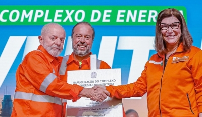 &#039;Petrobras é mais do que indústria de óleo e de petróleo. É de energia&#039;, diz Lula