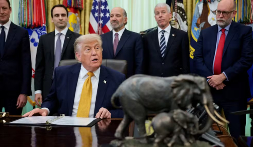 Trump diz que Estreito de Ormuz está 'totalmente aberto': 'Estamos indo muito bem'