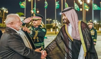 Em Riad, Lula se reúne com príncipe herdeiro da Arábia Saudita