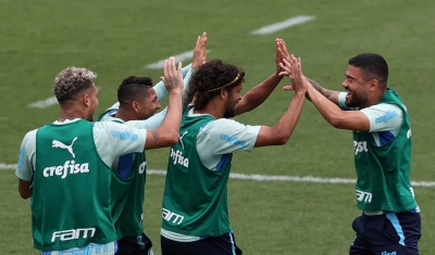 Escalação do Palmeiras: Abel tem reforço em preparação para jogo contra o Avaí