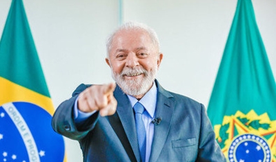 Lula compara desempenho do PIB do Brasil com atuação do Corinthians no Brasileirão