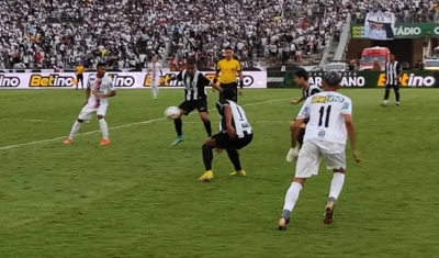 Treze vence o São Paulo Crystal e vai pegar o Sousa na final do Campeonato Paraibano