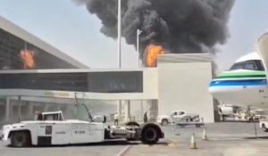 Arábia Saudita ataca capital do Iêmen; Houthis prometem resposta 'dura' e ameaçam 3 alvos em Riade