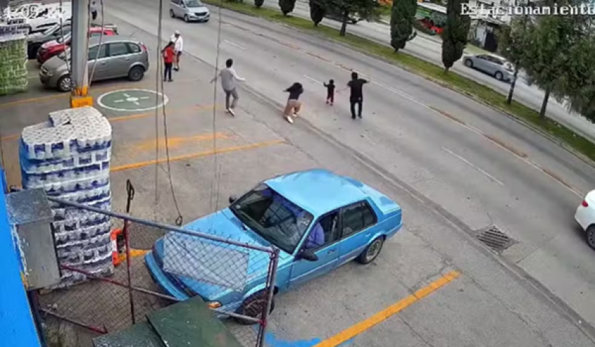 Homem se joga em avenida e salva criança de ser atropelada no México