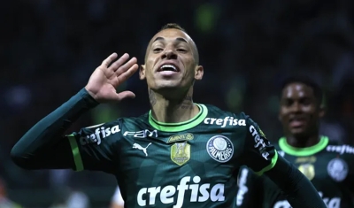 Breno Lopes marca nos acréscimos, e Palmeiras vence o Goiás em casa