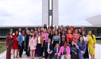 Câmara dos Deputados lança guia sobre candidaturas de mulheres