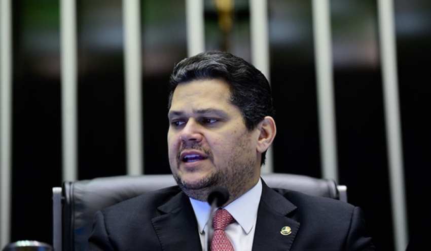 Davi confirma que pedido de CPMI do INSS está na pauta da sessão do Congresso