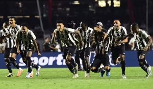 Botafogo elimina São Paulo nos pênaltis e avança às semifinais da Libertadores