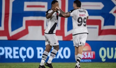 Vasco bate o Marcílio Dias e avança na Copa do Brasil