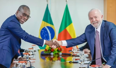 Ao lado do presidente do Benin, Lula diz que Brasil enxerga mundo com &#039;lentes africanas&#039;