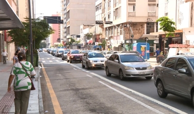 Preço do seguro automóvel cai pelo 3º mês seguido, após medidas do governo para baratear carros e reduzir IPI, aponta levantamento