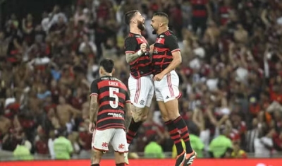 Léo Pereira marca no fim, e Flamengo vence o Botafogo