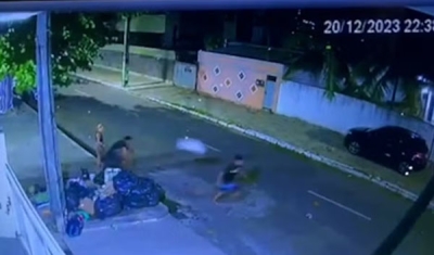 Vídeo mostra momento que duas pessoas são assassinadas no bairro de Tambaú, em João Pessoa