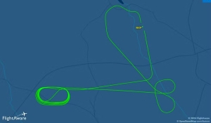 Boeing 777 da Latam que ia para Guarulhos bate cauda ao decolar e tem que voltar a aeroporto de Milão