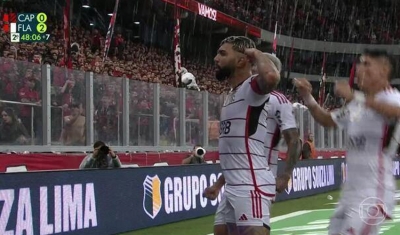 Flamengo vence o Athletico de novo e avança à semifinal da Copa do Brasil