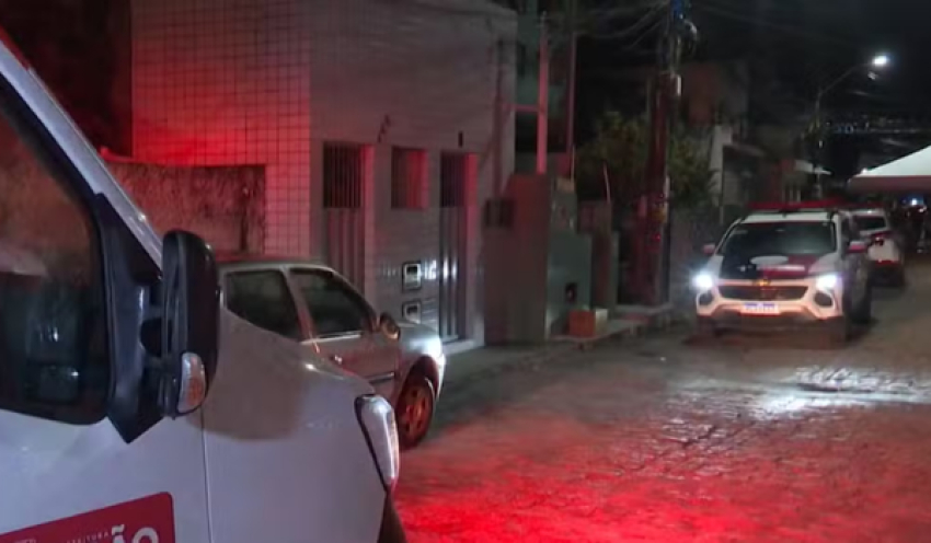 Jovem é morto a tiros enquanto caminhava em rua, em João Pessoa